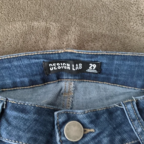 Jeans - Picture 2 of 3